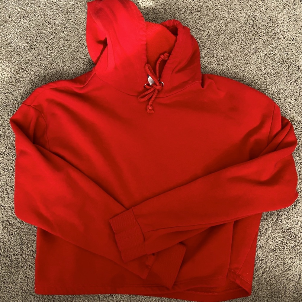 Red Cropped Hoodie❤️